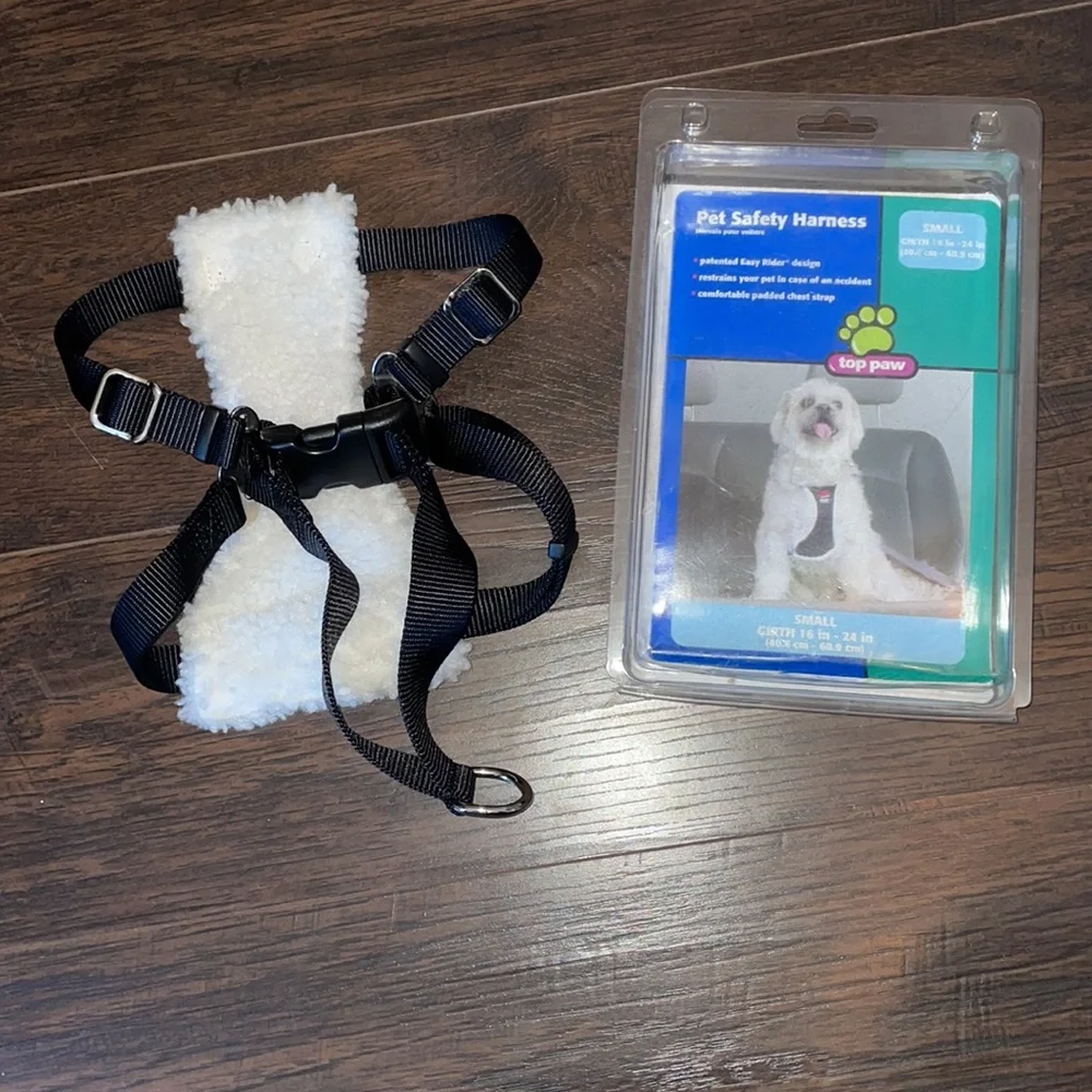 NWT Top Paw Black Pet/Dog Safety Car Harness Small